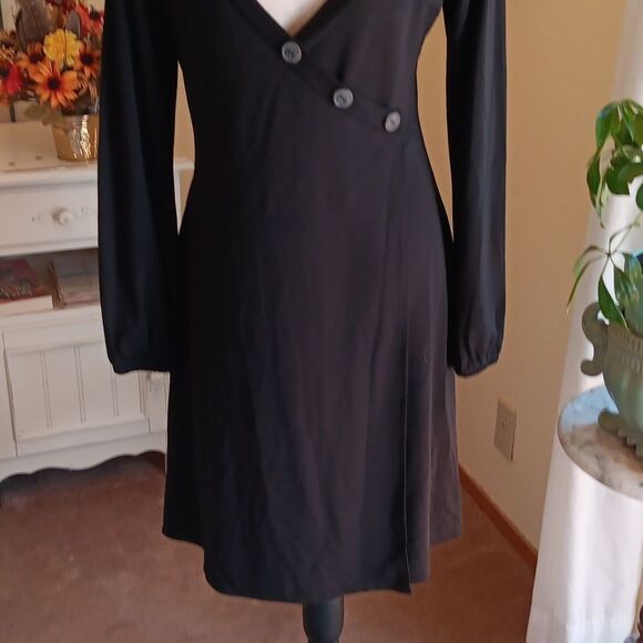 Boston Proper V-Neck  Button Embellished Dress - Picture 7 of 9